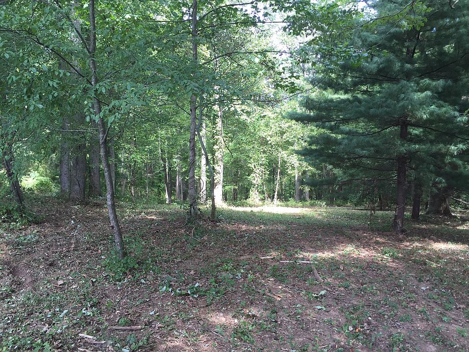 2nd image of 313 S Braeside Ct