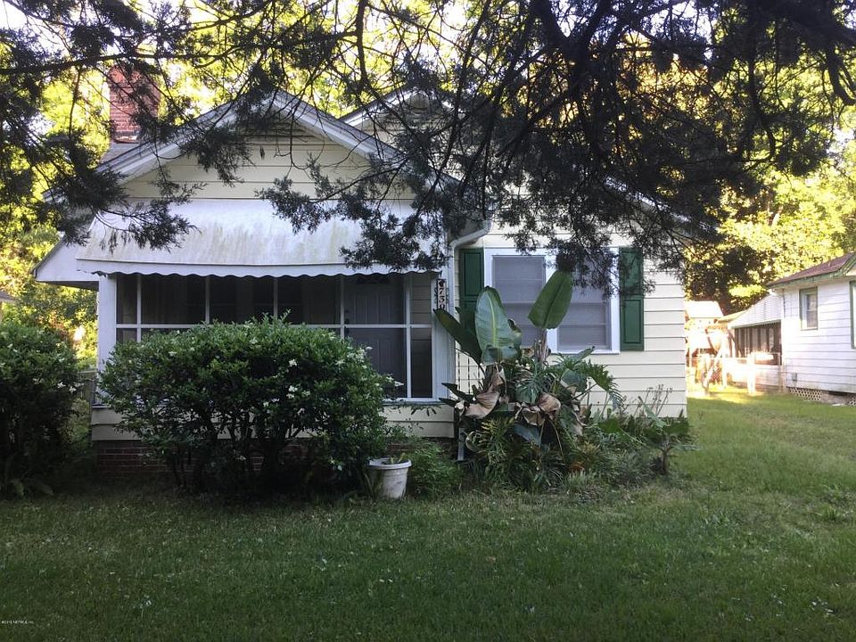 1st image of 739 Mackinaw St