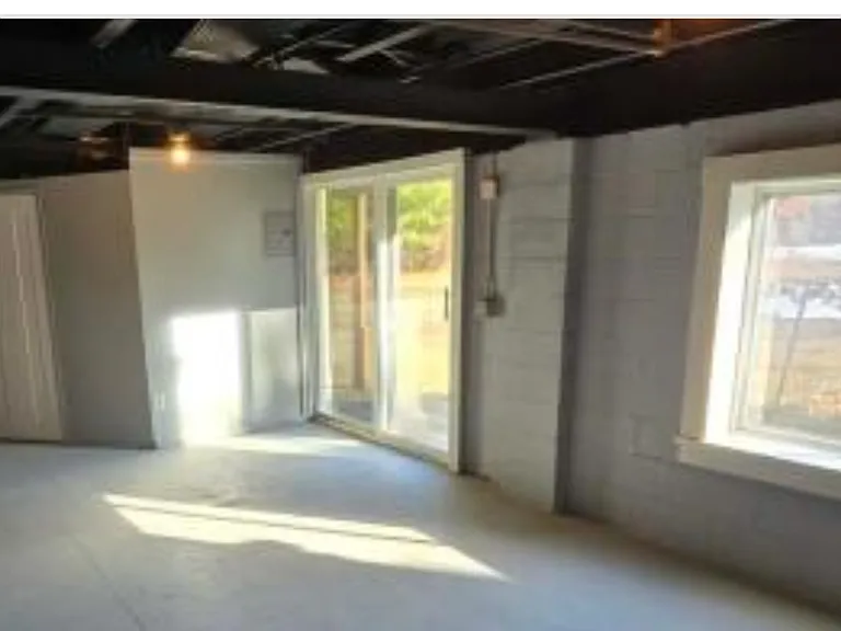 3335 E Tyler Rd — Photo 6
