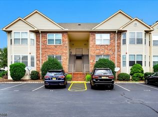 7 Joseph Dr, East Hanover, NJ 07936