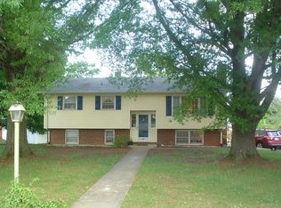 5510 Green Meadow Rd, Roanoke, VA 24018