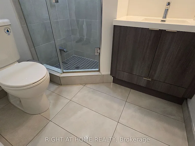 101 Erskine Ave #1506 — Photo 26