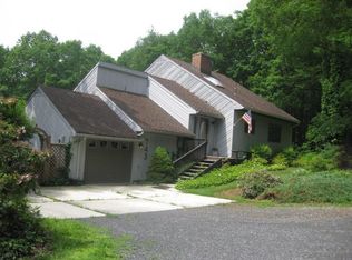 743 Twin Crest Dr, Lehighton, PA 18235