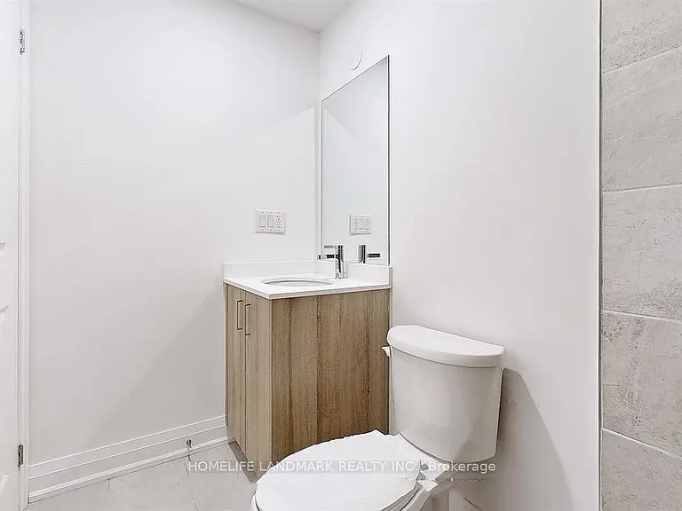 35 Persica St #LOWER — Photo 11