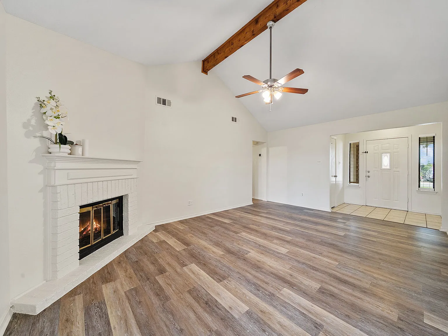 4 bed, 1706 sqft, $2,100 — Photo 4