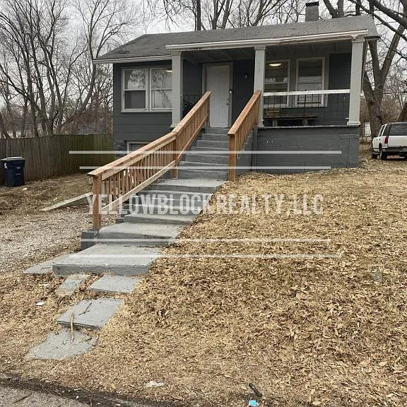 8321 Lydia Ave — Photo 1
