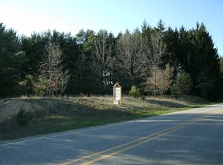 N Amble Road, Howard City, MI 49329