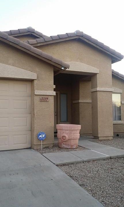 1st image of 2219 W Burgess Ln