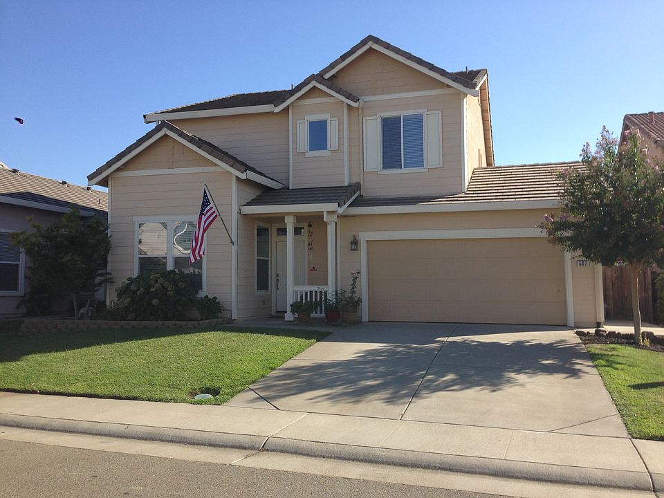 507 Copperwood Ct., Lincoln
