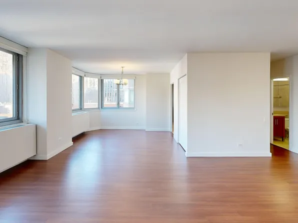 401 East 34th Street image 2 of 9