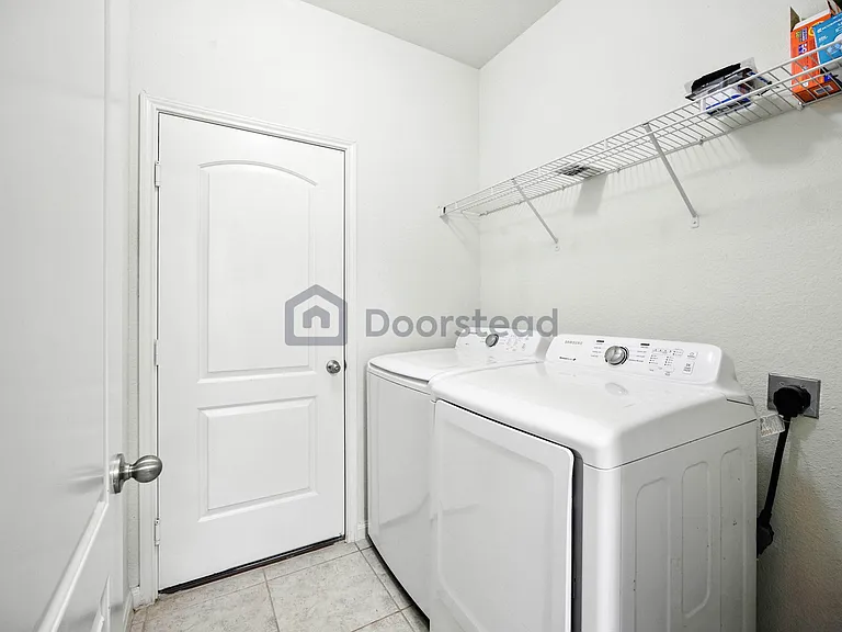 1217 Arizona Dr — Photo 9