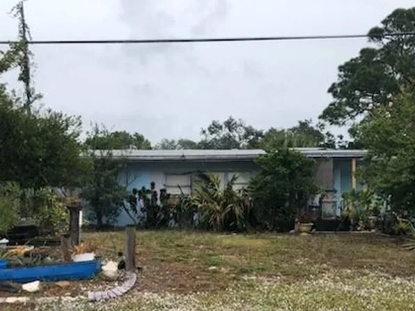 5245 Susan Ave, Sarasota, FL 34231