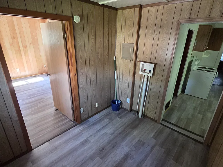 1216 SW Boswell Ave — Photo 10