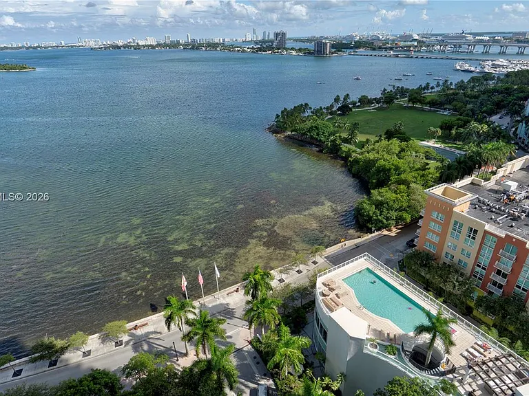 2020 N Bayshore Dr #1905 — Photo 54