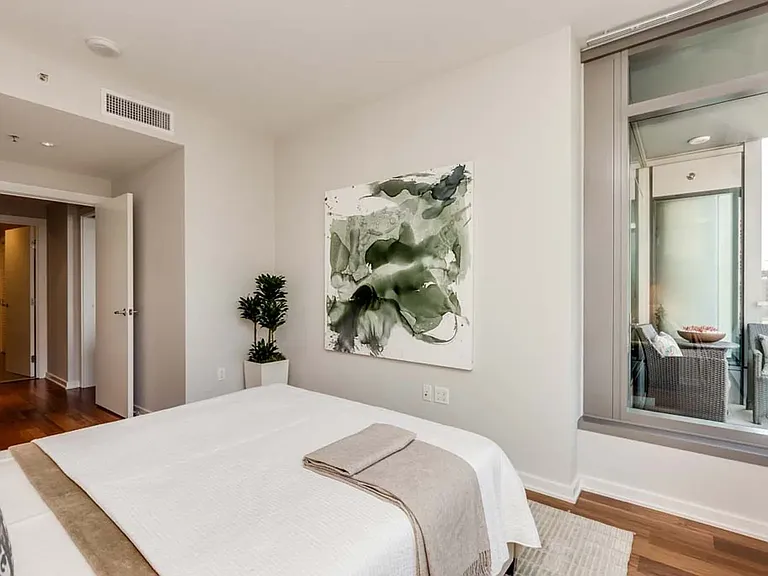 1 Hawthorne St #9C — Photo 19