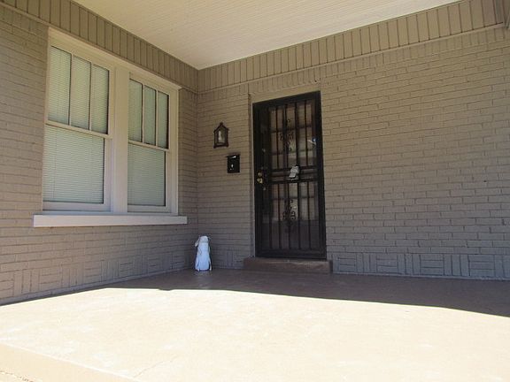 entry porch