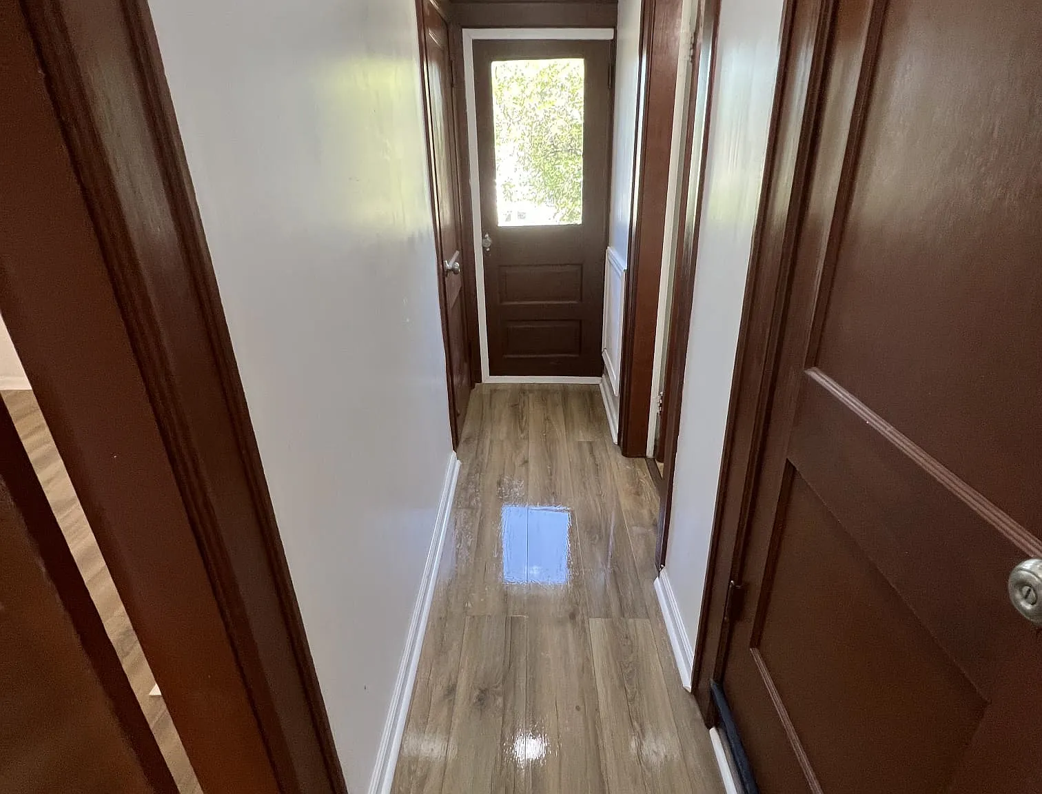 4 bed, 2100 sqft, $2,000 — Photo 2