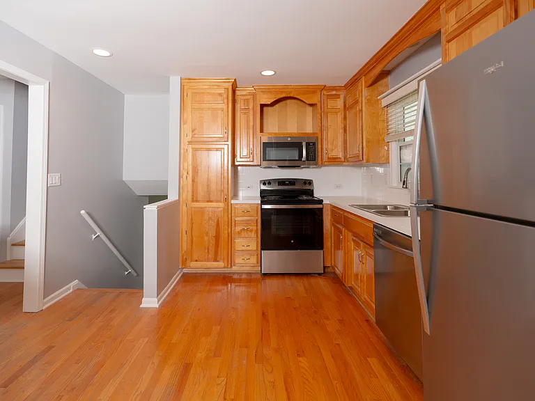 9300 Outlook Dr — Photo 6
