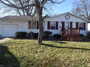 2791 Heather Ln NW, Warren, OH