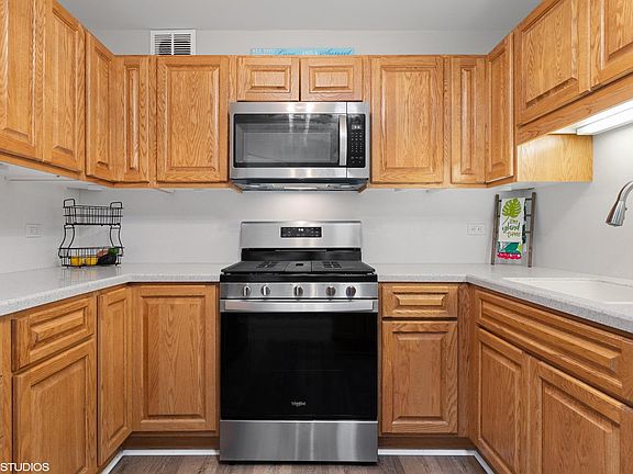 5th image of 4235 Crimson Dr