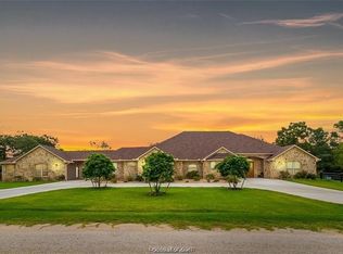 4367 Quiet Waters, North Zulch, TX 77872