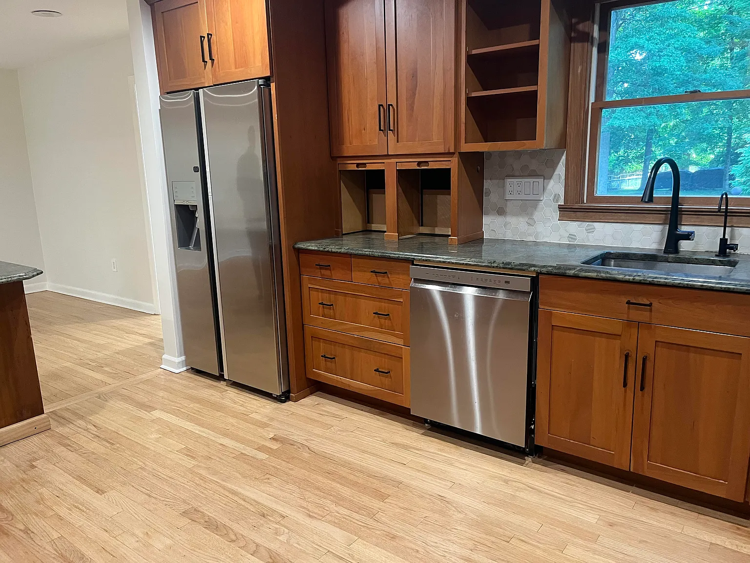 3 bed, 1547 sqft, $4,700 — Photo 4