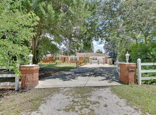 15077 Lake Pickett Rd, Orlando, FL 32820
