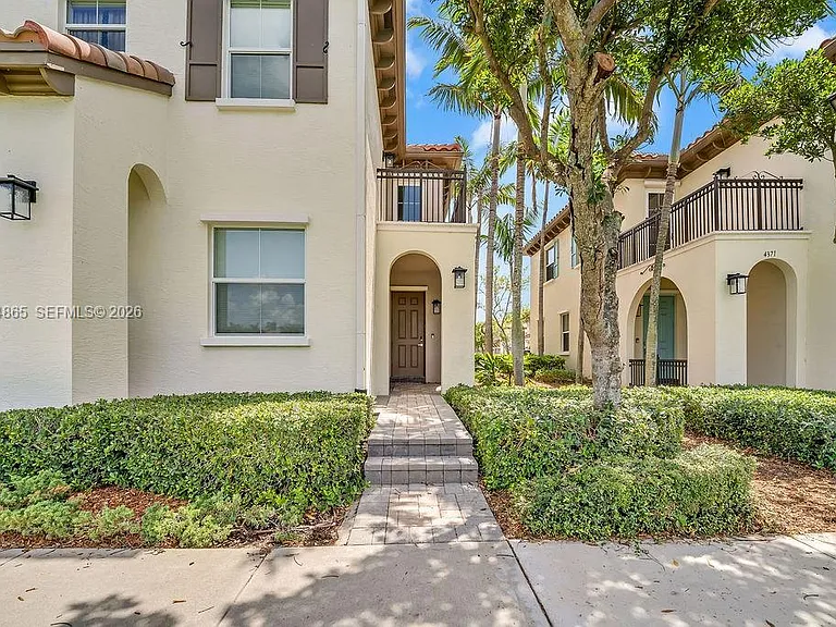 4357 Cascada Cir #4357 — Photo 47