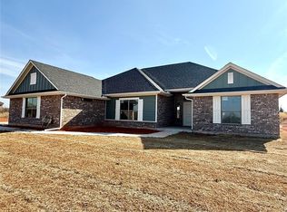 1983 Twin Spires Trl, Blanchard, OK 73010