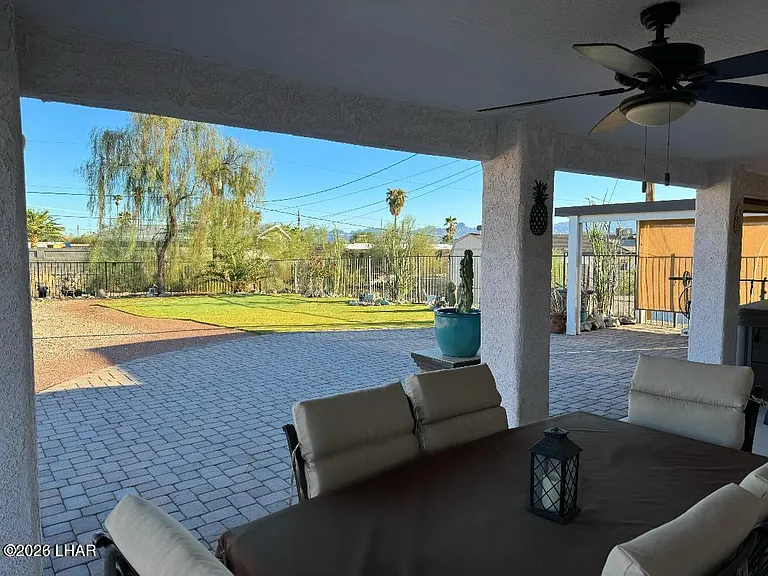 388 Coral Dr — Photo 14