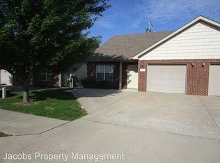 609 Glenstone Dr, Columbia, MO 65201