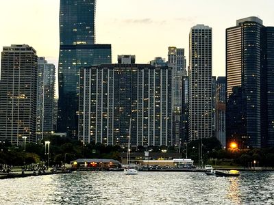 400 E Randolph St APT 1510, Chicago, IL, 60601