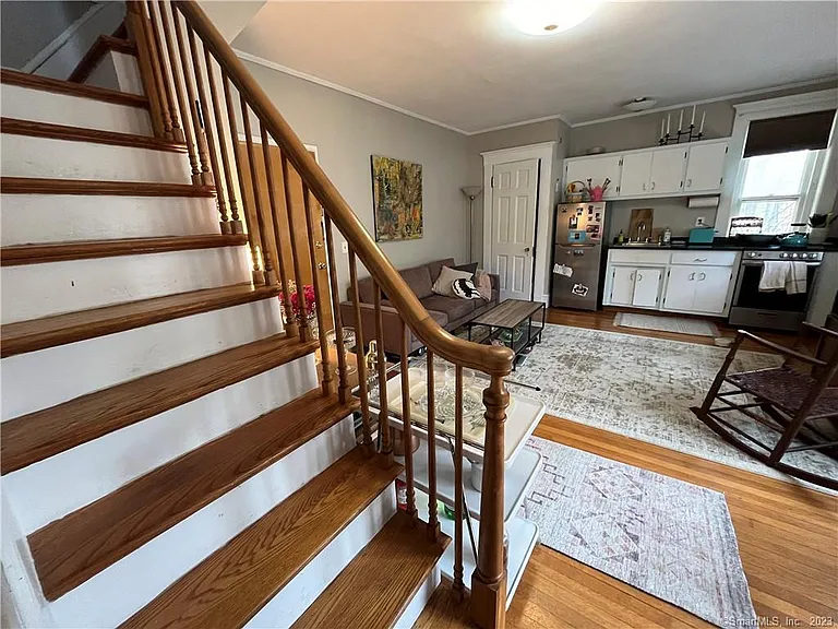 738 Whitney Ave #5 — Photo 9