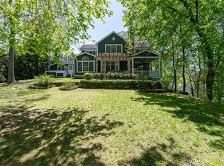 60 Orchard Ln, Rye, NY 10580