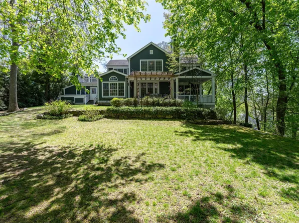 60 Orchard Lane, Rye, NY 10580