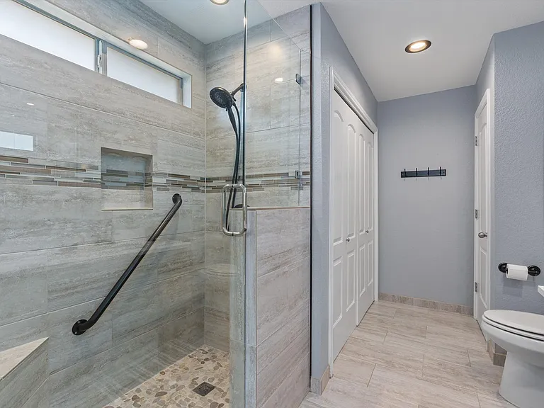 226 Claris Ln — Photo 15