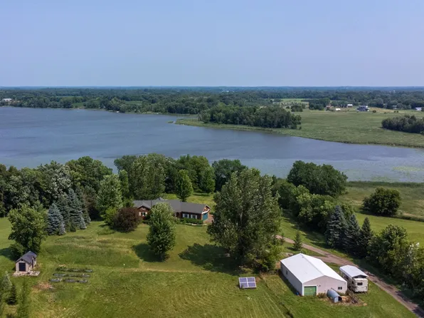 654 77th St SE, Delano, MN 55328
