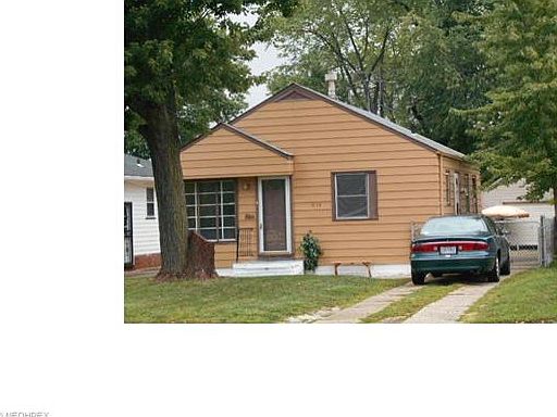 1st image of 4115 W 130th St