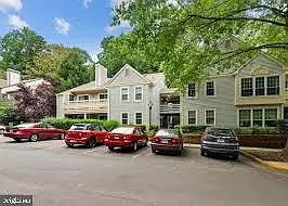 2225 Lovedale Ln #302A Photo 1