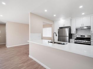 251 S 16th St APT 4, Grover Beach, CA 93433