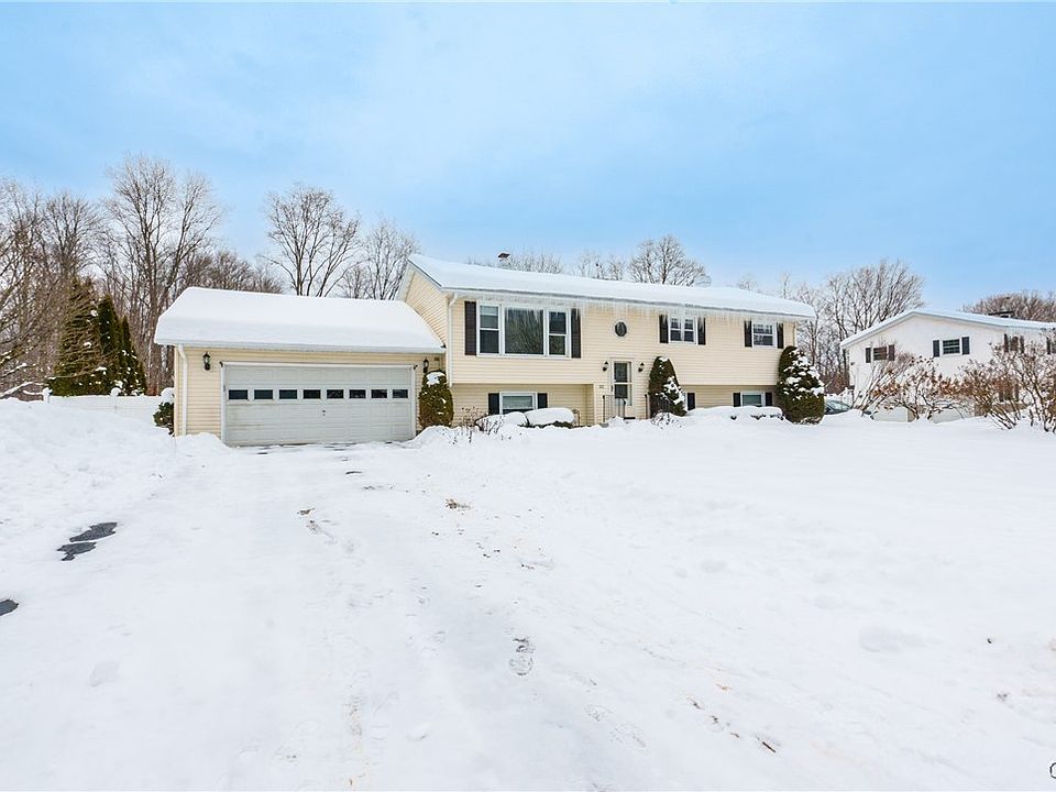 1st image of 112 Northwood Cir