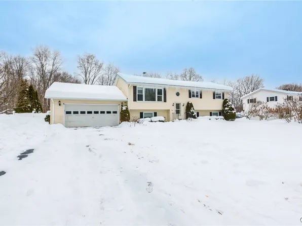 112 Northwood Cir, Rome, NY 13440