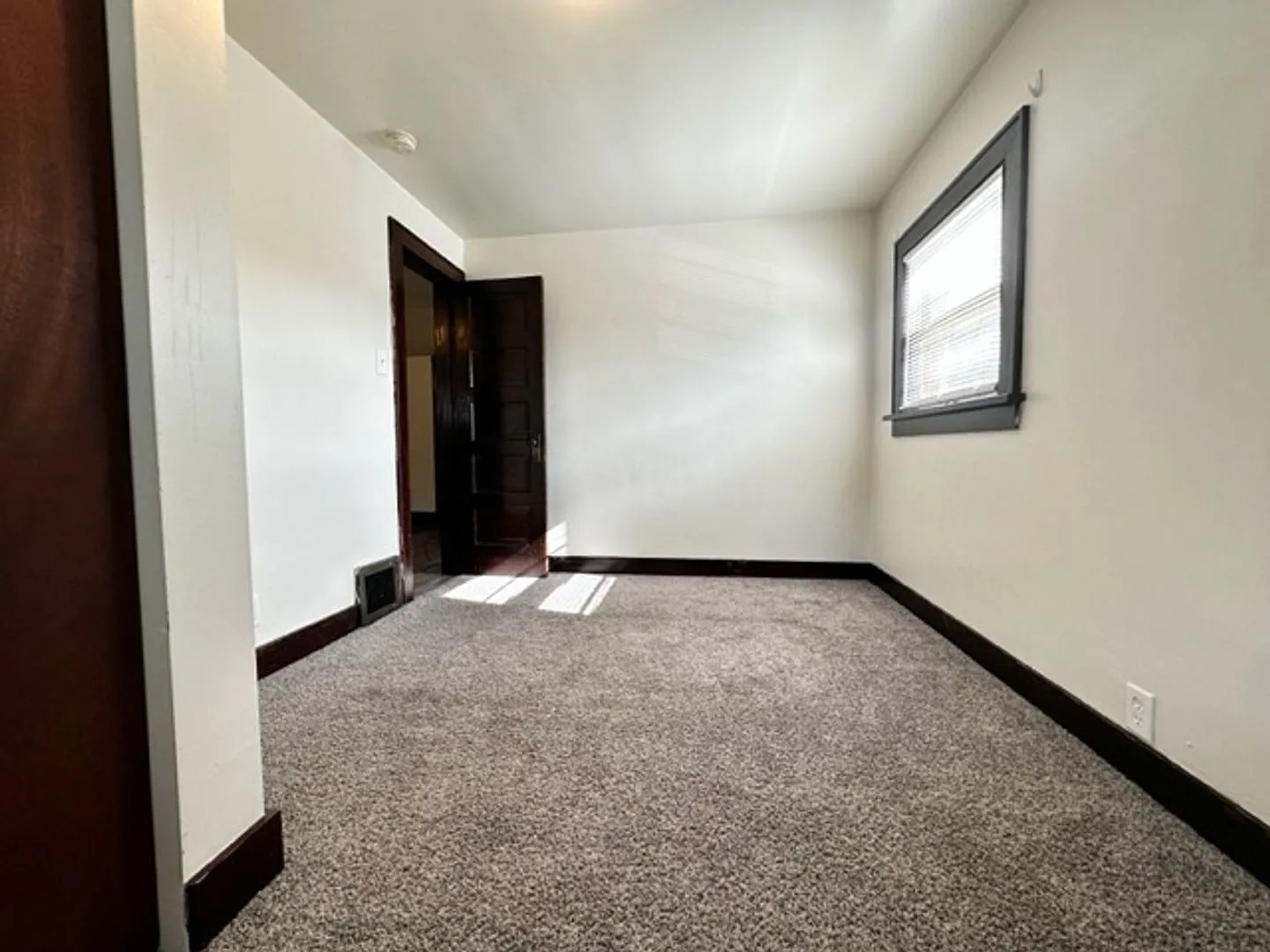 717 Pine Street — Photo 4