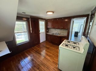 165 Pleasant St #1, Southbridge, MA 01550