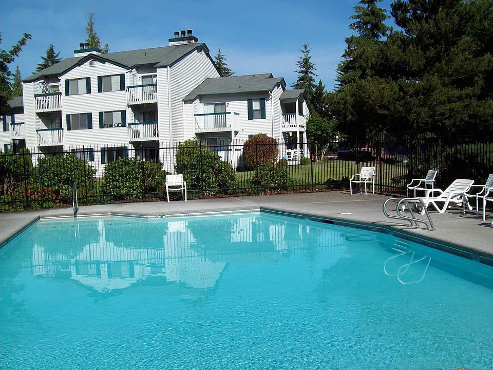 Weatherstone Apartments