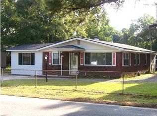 821 Savage Rd, Charleston, SC 29414