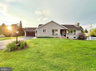 110 Whitman Cir, Pleasant Gap, PA 16823