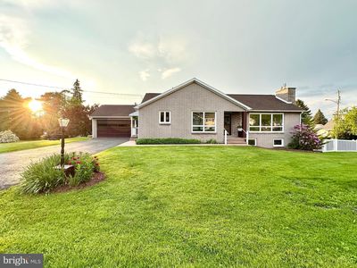 110 Whitman Cir, Pleasant Gap, PA, 16823