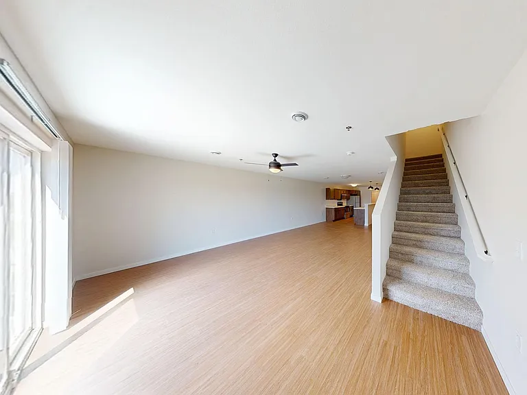 Pinnacle Townhomes — Photo 32