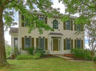 263 Randy Ln, Coraopolis, PA 15108